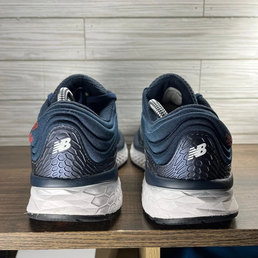 New Balance Fresh Foam 1080v8 Men's Blue Shoes - Men's Size 10 (D)